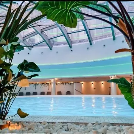 Appartement Hanza Tower Exclusive Pool & Sauna & Jacuzzi