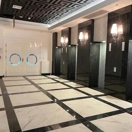 Hanza Tower Exclusive Pool & Sauna & Jacuzzi *